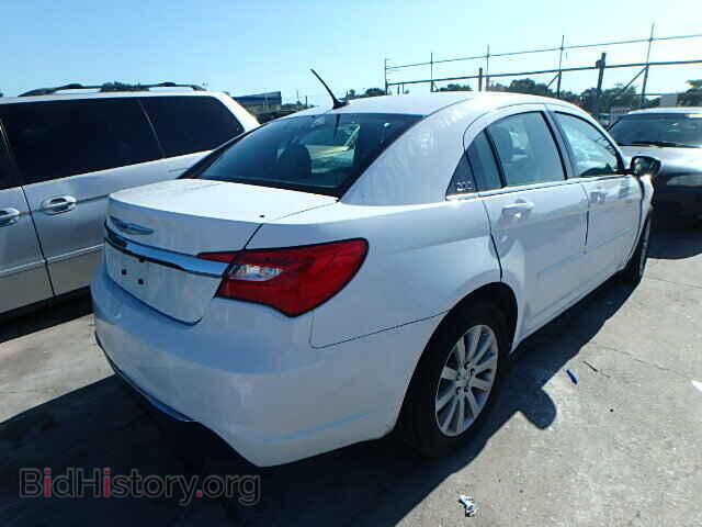 2013 CHRYSLER 200 - VIN: 1C3CCBBB2DN557570 - Фото 4