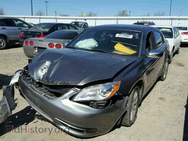 2013 CHRYSLER 200 - VIN: 1C3CCBCB1DN568042 - Photo 2