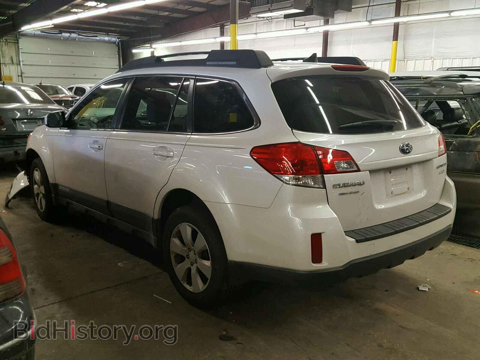 2011 SUBARU OUTBACK - VIN: 4S4BRBFC5B3411807 - Photo 3