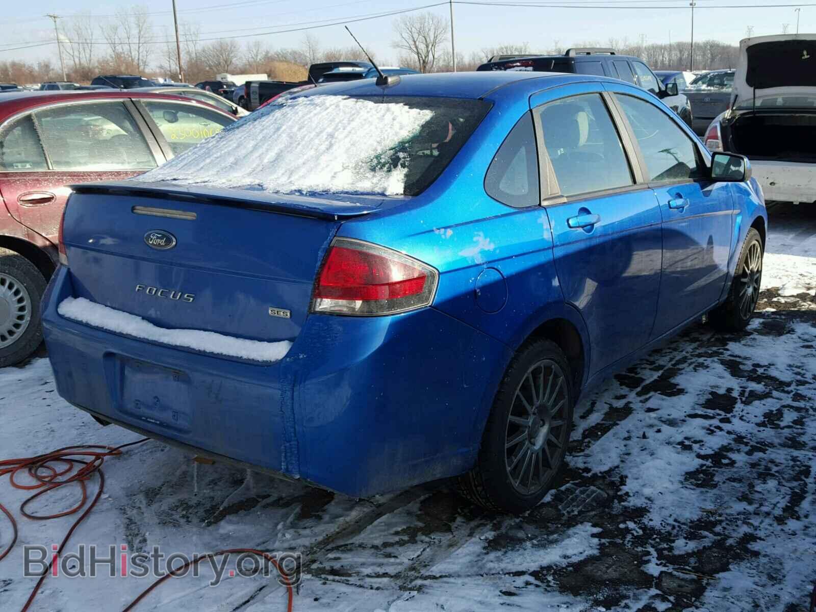 2011 FORD FOCUS - VIN: 1FAHP3GN3BW126005 - Photo 4