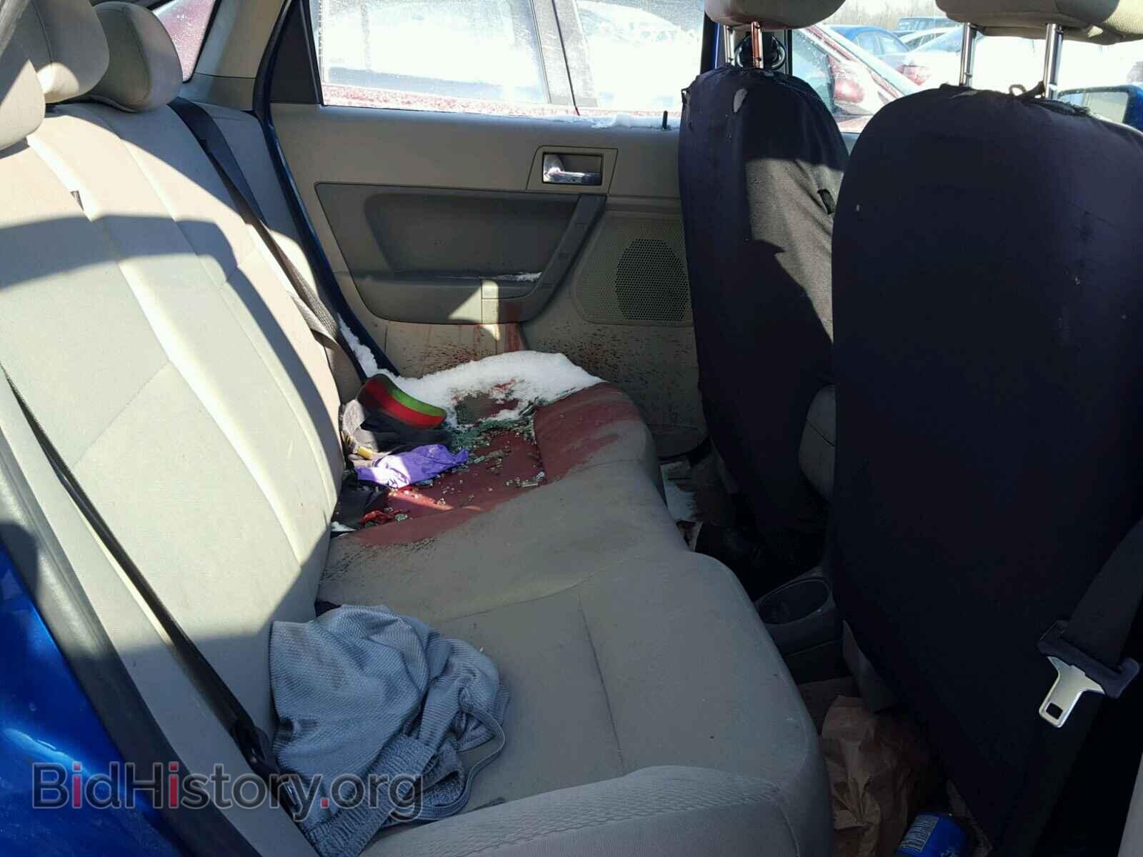 2011 FORD FOCUS - VIN: 1FAHP3GN3BW126005 - Photo 6