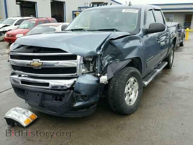 2011 CHEVROLET SILVERADO - VIN: 3GCPCSE05BG290597 - Фото 2