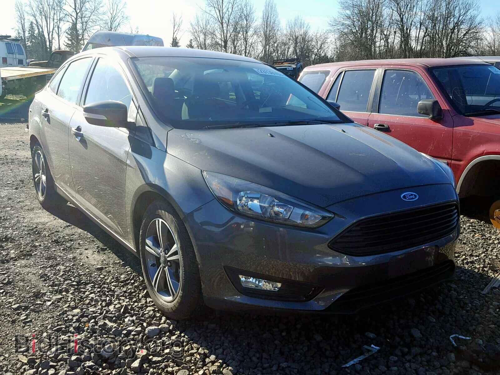 Фотография 1FADP3FE3HL296360 - FORD FOCUS SE 2017
