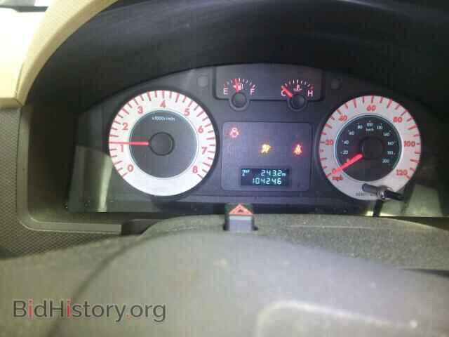 2009 MAZDA TRIBUTE - VIN: 4F2CZ02769KM00823 - Фото 8