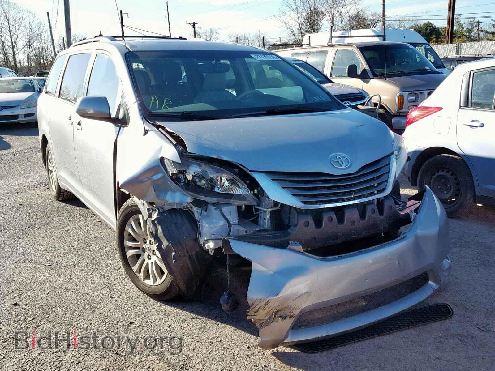 Photo 5TDYK3DC8DS378525 - TOYOTA SIENNA XLE 2013