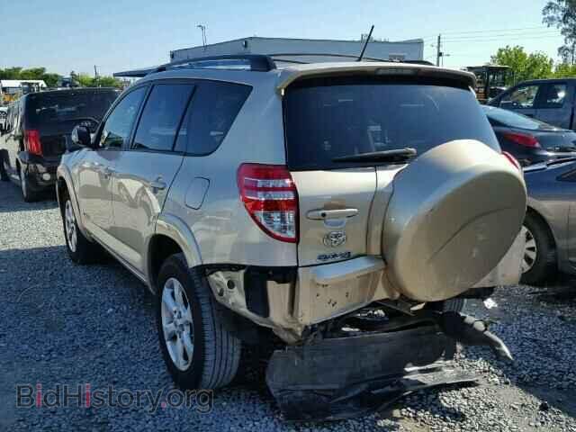 2011 TOYOTA RAV4 - VIN: JTMDK4DVXBD018591 - Фото 3