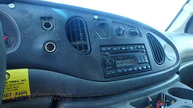2006 FORD ECONOLINE - VIN: 1FTNE24W96DB04330 - Photo 9