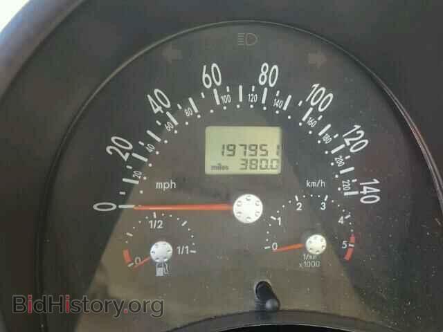 2000 VOLKSWAGEN BEETLE - VIN: 3VWCF21C7YM425592 - Фото 8