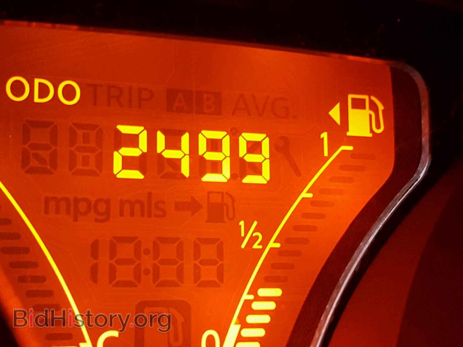 2017 NISSAN VERSA - VIN: 3N1CE2CP0HL367355 - Фото 8