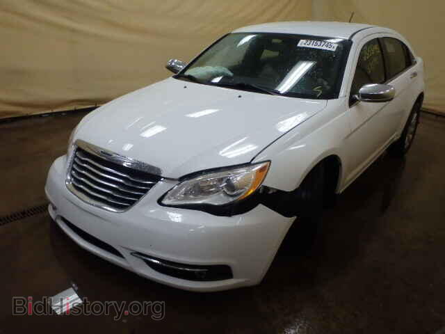 2013 CHRYSLER 200 - VIN: 1C3CCBCG9DN583433 - Фото 2