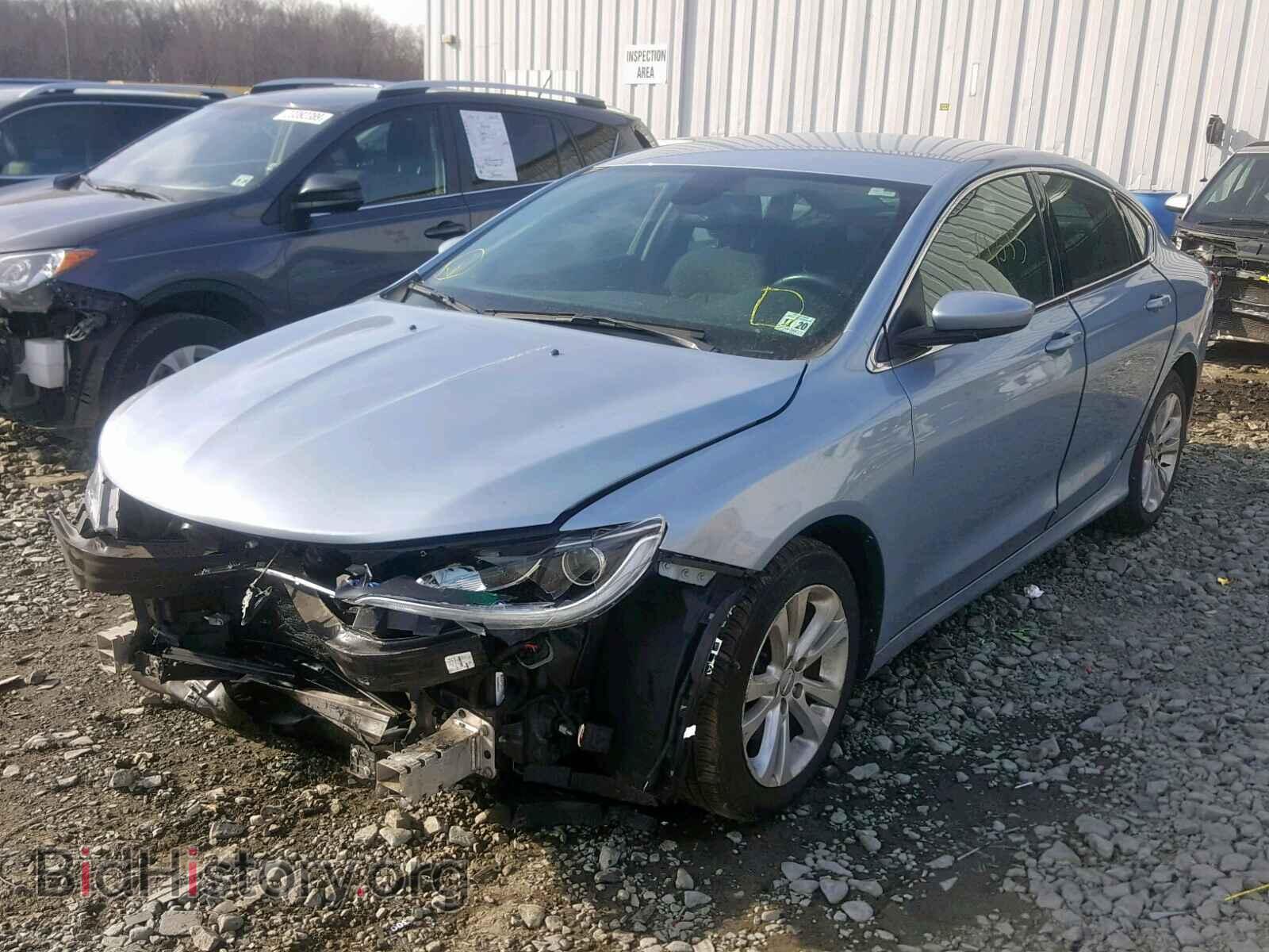 2015 CHRYSLER 200 - VIN: 1C3CCCAB8FN705330 - Photo 2