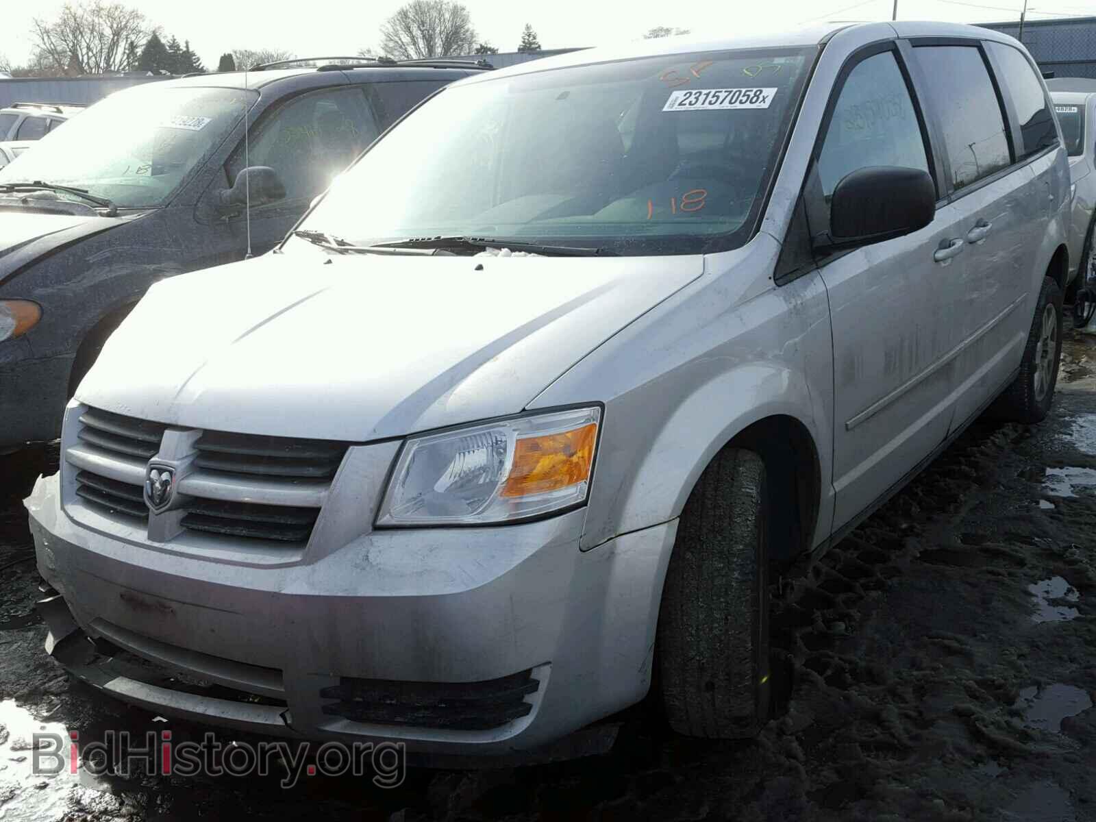 2010 DODGE CARAVAN - VIN: 2D4RN4DE2AR215704 - Photo 2