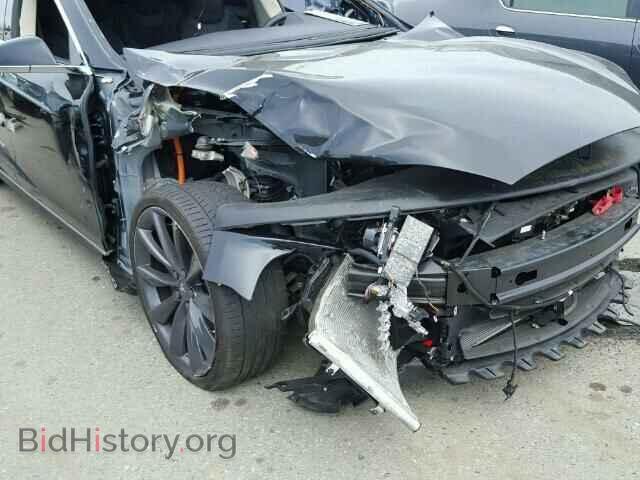 2015 Tesla MODEL S 70 (VIN 5YJSA1S25FF096566) — photo 10 of 10