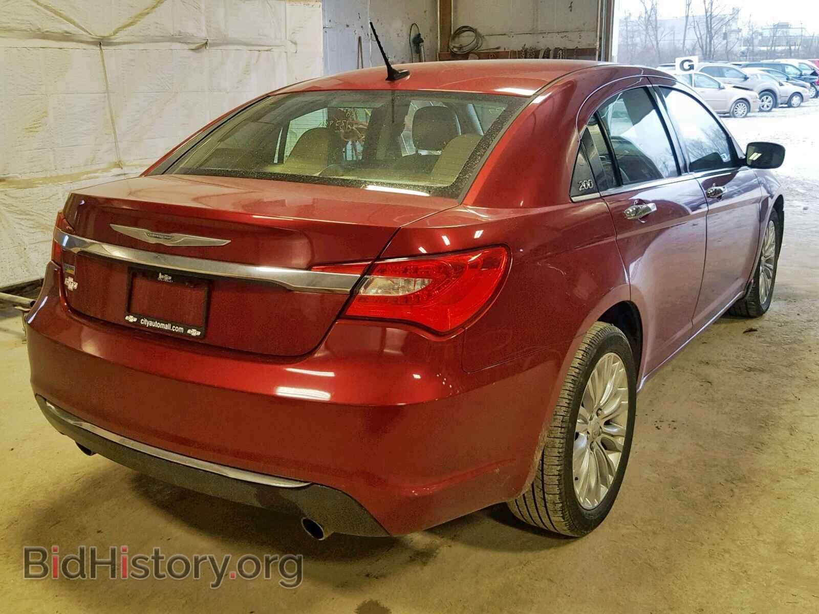 2012 CHRYSLER 200 - VIN: 1C3CCBCGXCN152100 - Фото 4