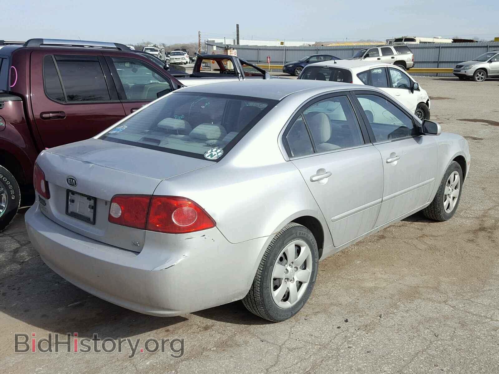 2007 KIA OPTIMA - VIN: KNAGE123475112338 - Фото 4