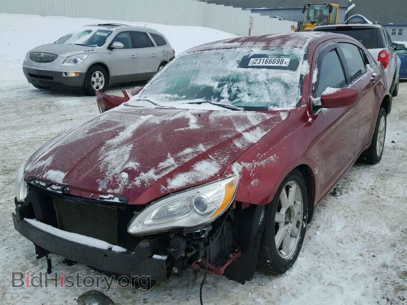 2012 CHRYSLER 200 - VIN: 1C3CCBBG0CN178111 - Photo 2