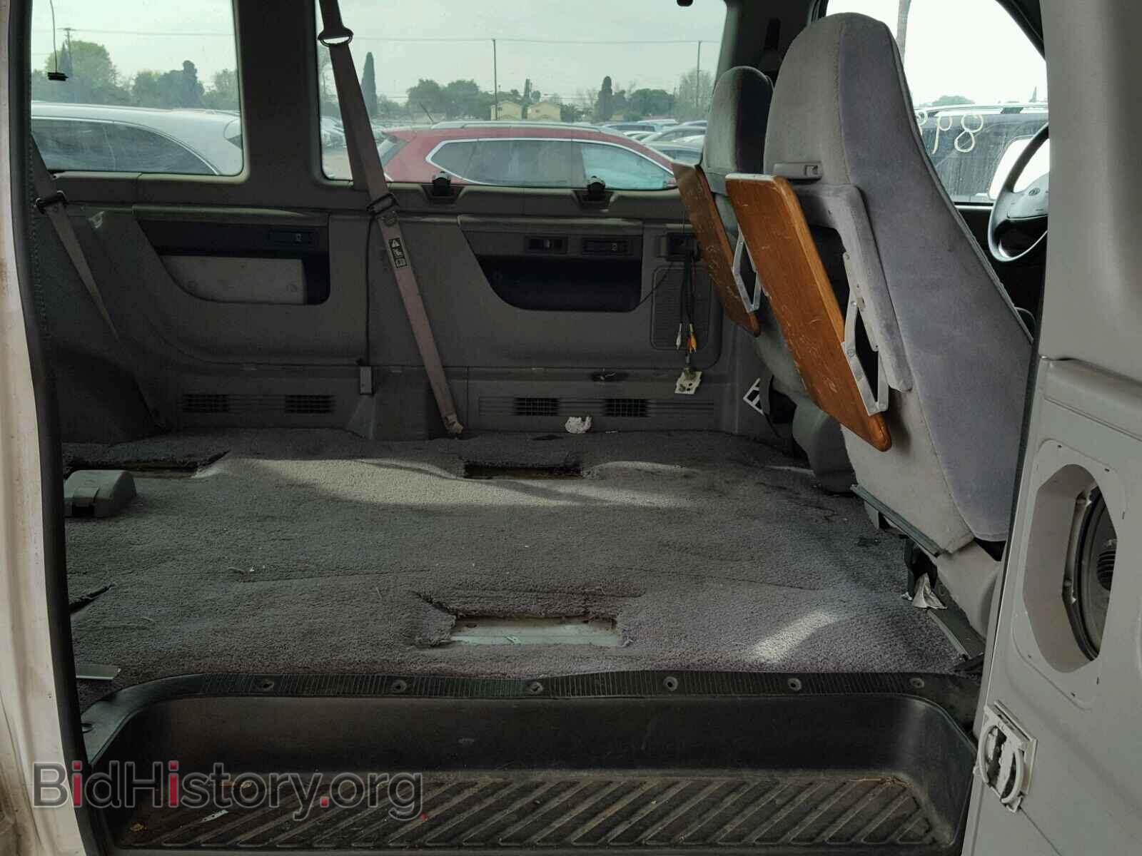 2000 FORD ECONOLINE - VIN: 1FBSS31S7YHB63881 - Фото 6