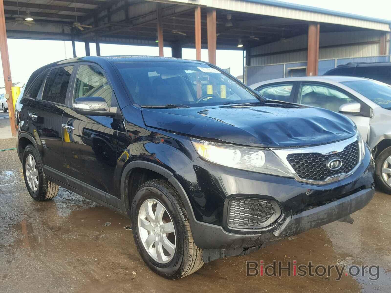 Photo 5XYKT3A11BG137535 - KIA SORENTO 2011