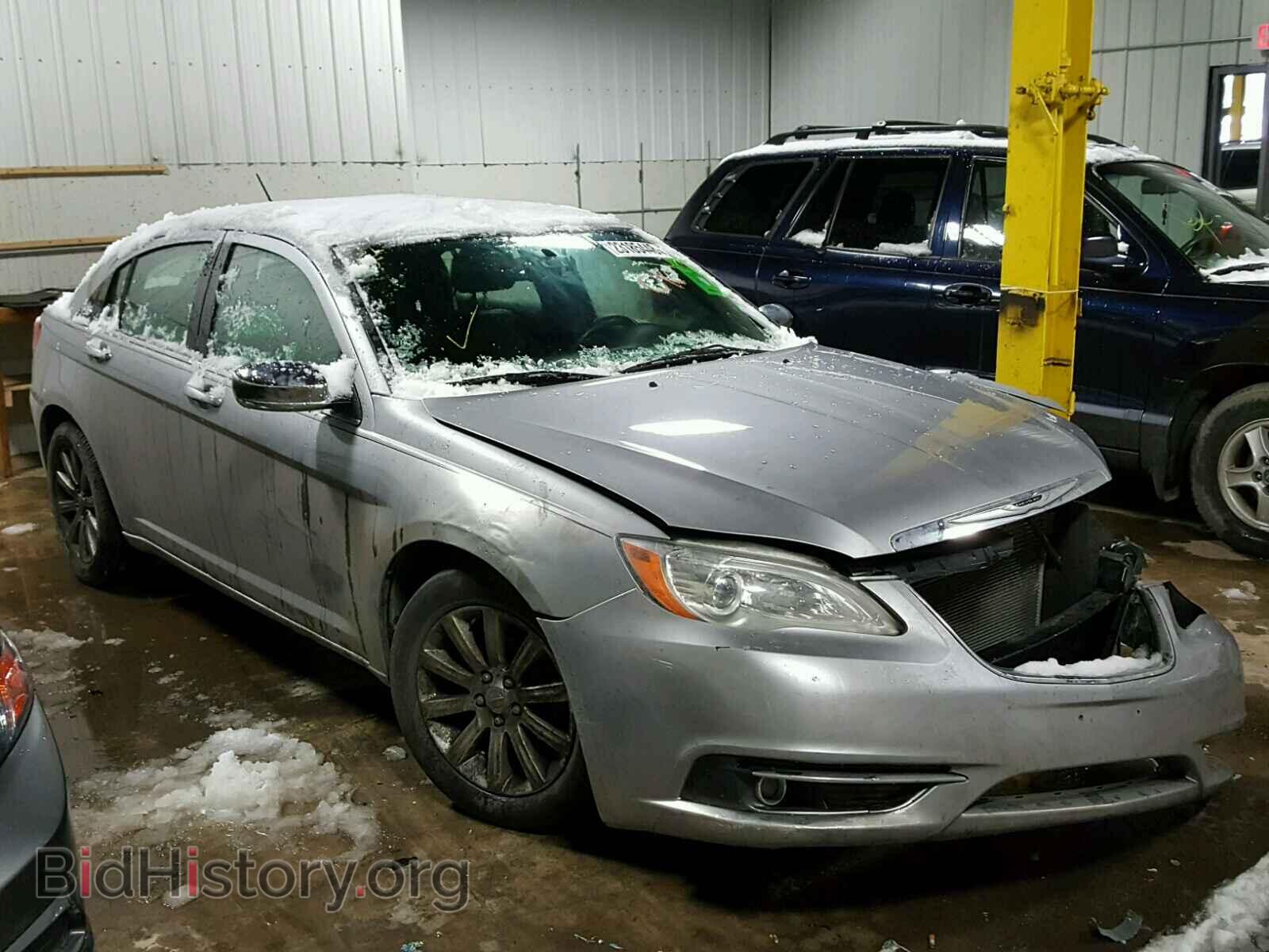Фотография 1C3CCBCG7DN737086 - CHRYSLER 200 2013