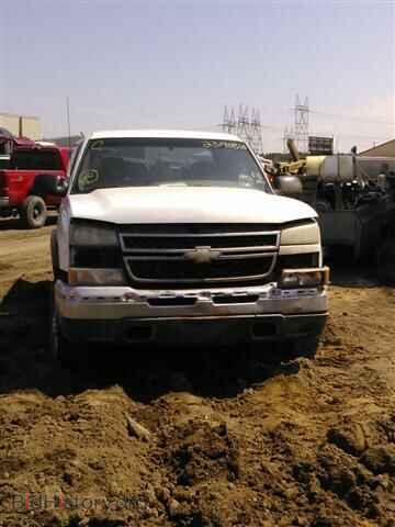 2005 CHEVROLET SILVERADO - VIN: 1GCHK29U05E312733 - Фото 9