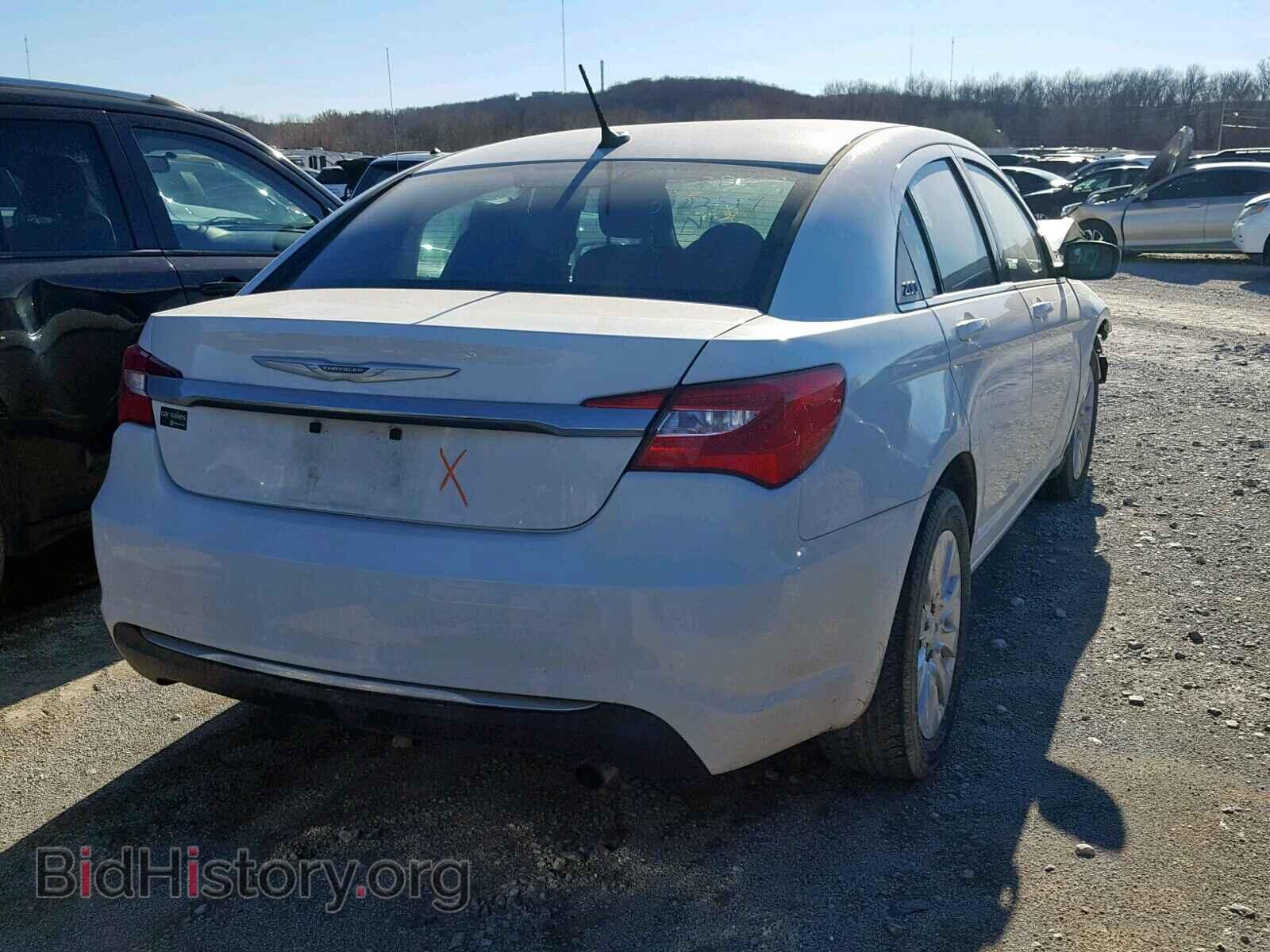2012 CHRYSLER 200 - VIN: 1C3CCBAB2CN292391 - Фото 4