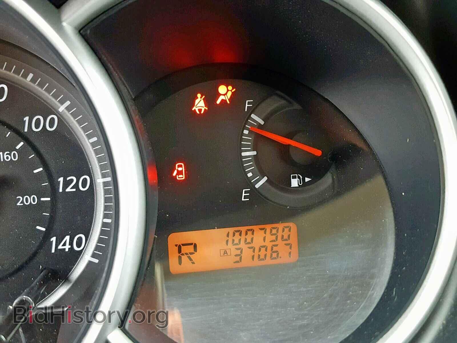 2010 NISSAN VERSA - VIN: 3N1BC1AP2AL448345 - Фото 8