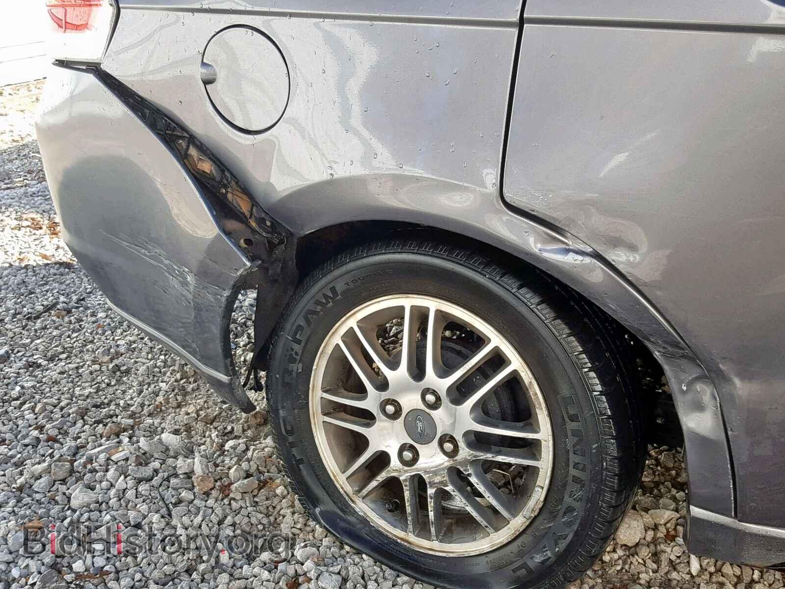 2010 FORD FOCUS SE - VIN: 1FAHP3FN3AW213550 - Фото 9
