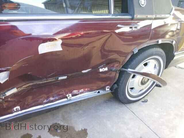 1992 CADILLAC DEVILLE - VIN: 1G6CD53B1N4320412 - Photo 9