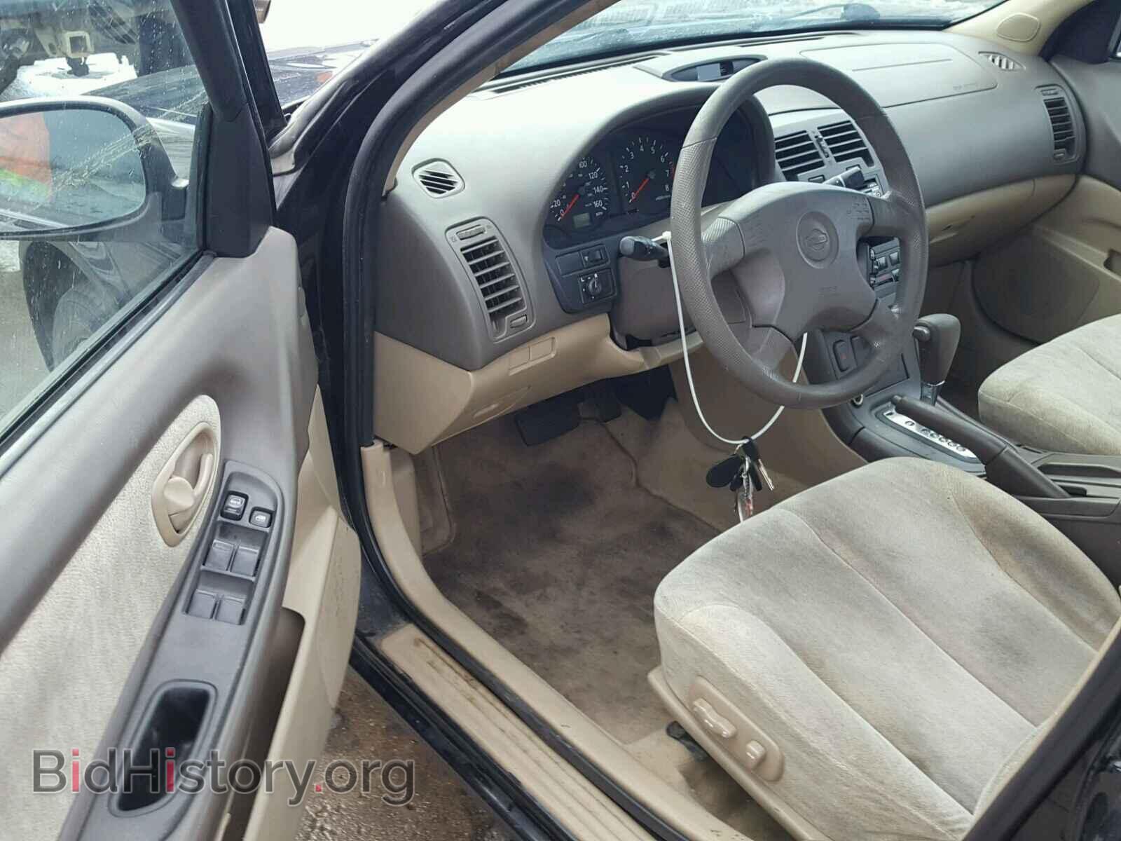 2000 NISSAN MAXIMA - VIN: JN1CA31D6YT707680 - Photo 9