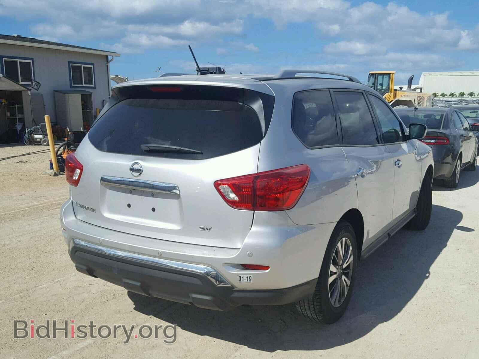 2017 NISSAN PATHFINDER - VIN: 5N1DR2MN1HC635971 - Фото 4
