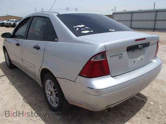 2007 FORD FOCUS - VIN: 1FAFP34N97W289695 - Фото 3