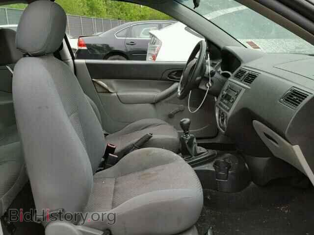 2005 FORD FOCUS - VIN: 3FAFP31N55R111240 - Фото 5