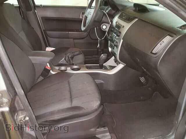 2011 FORD FOCUS - VIN: 1FAHP3FN5BW203880 - Photo 5