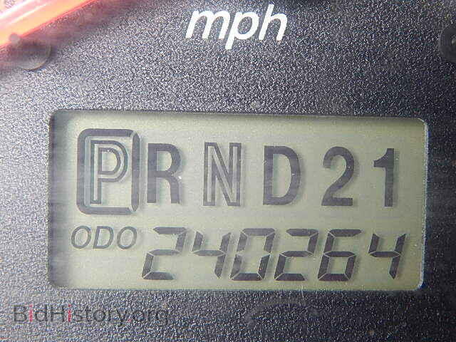 2002 MAZDA TRIBUTE - VIN: 4F2YU09122KM44281 - Фото 8