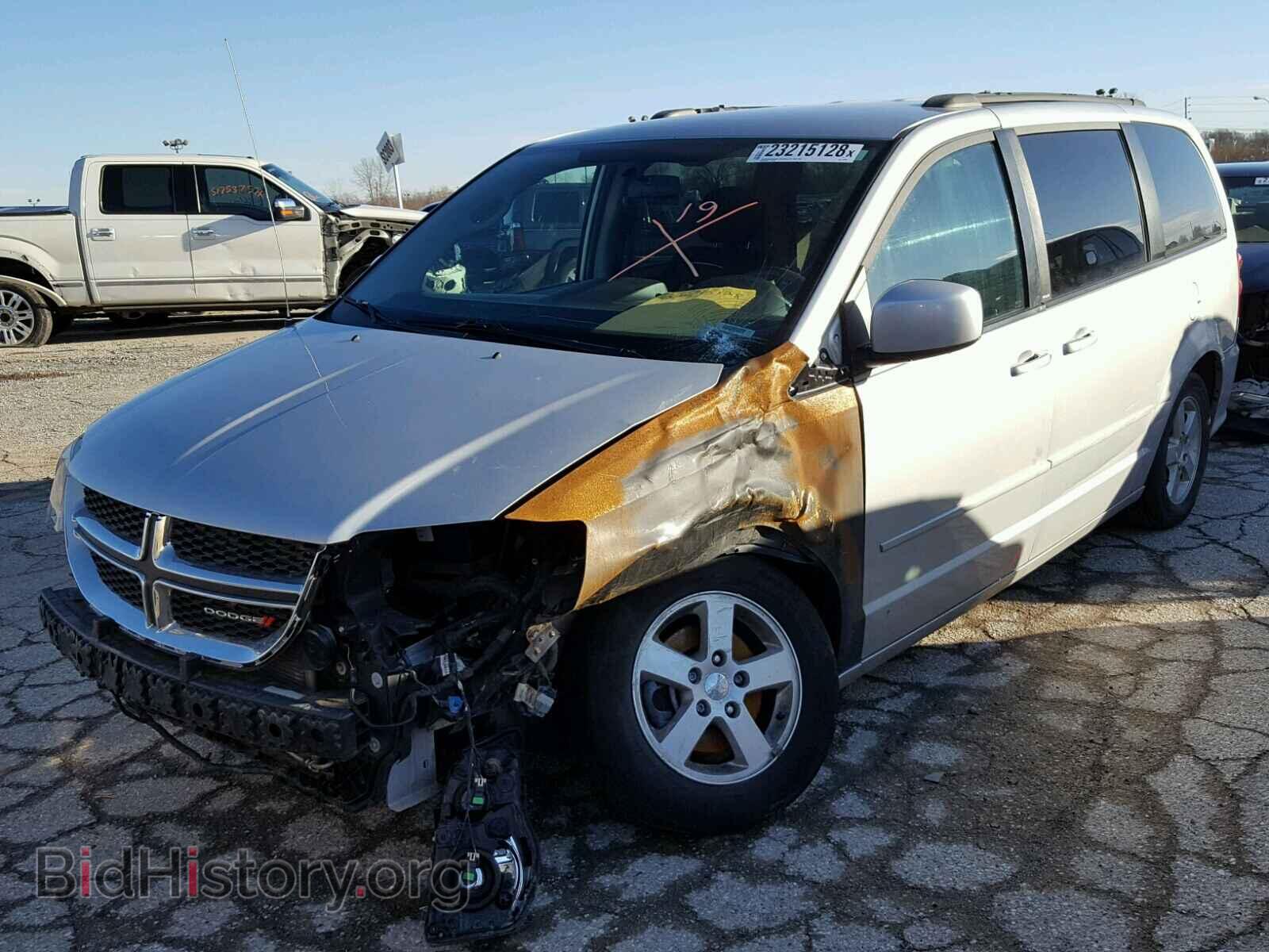 2011 DODGE CARAVAN - VIN: 2D4RN3DG9BR755886 - Photo 2