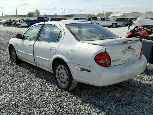 2000 NISSAN MAXIMA - VIN: JN1CA31D4YT737132 - Фото 3