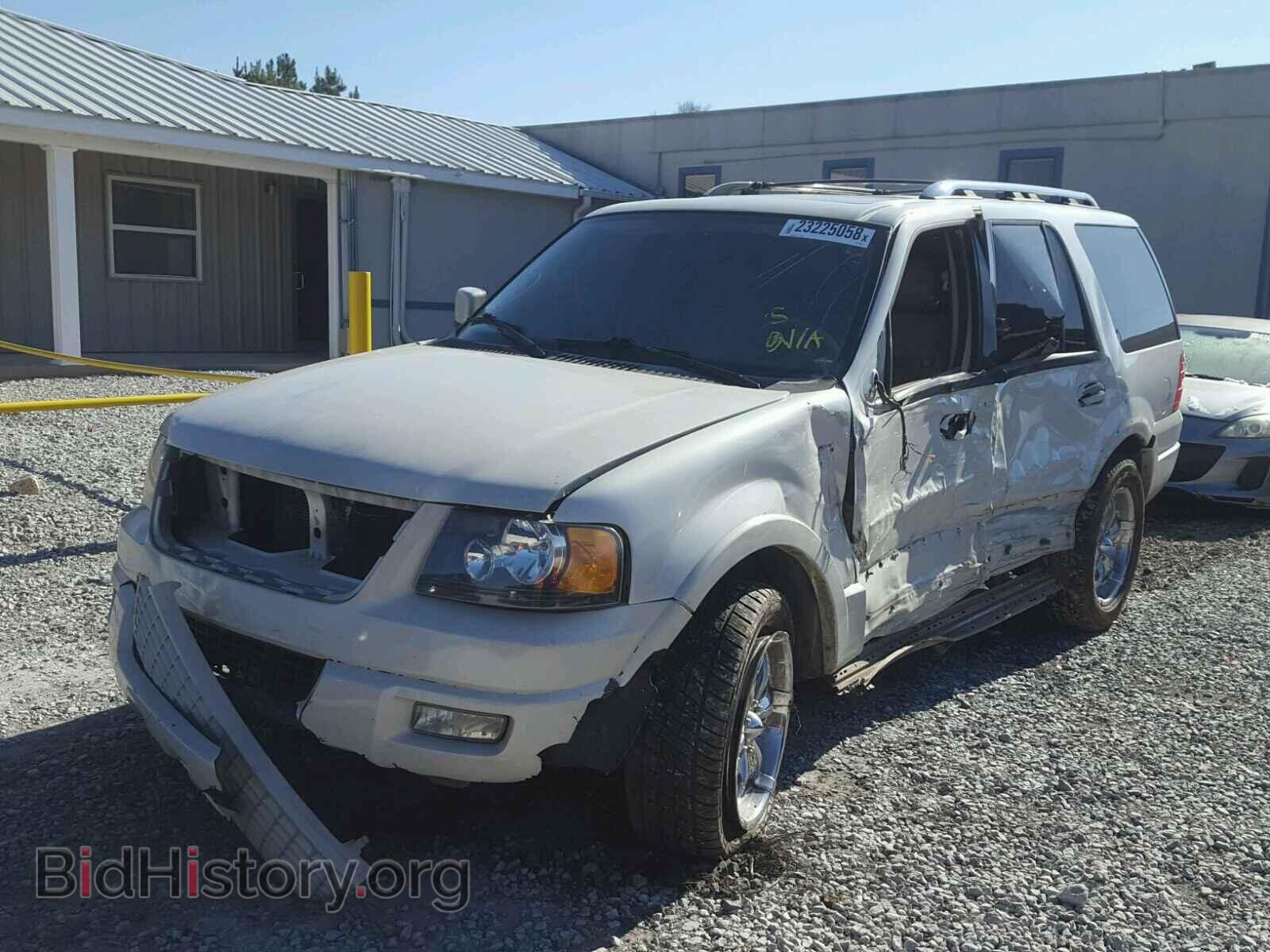 2005 FORD EXPEDITION - VIN: 1FMFU19575LA61690 - Фото 2