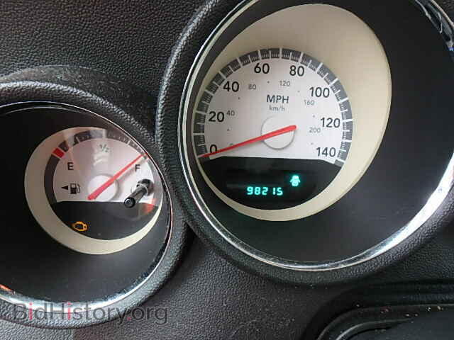 2010 DODGE CHARGER - VIN: 2B3CA4CD3AH134418 - Фото 8