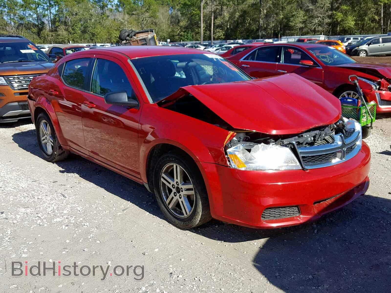 Photo  - DODGE AVENGER 2013