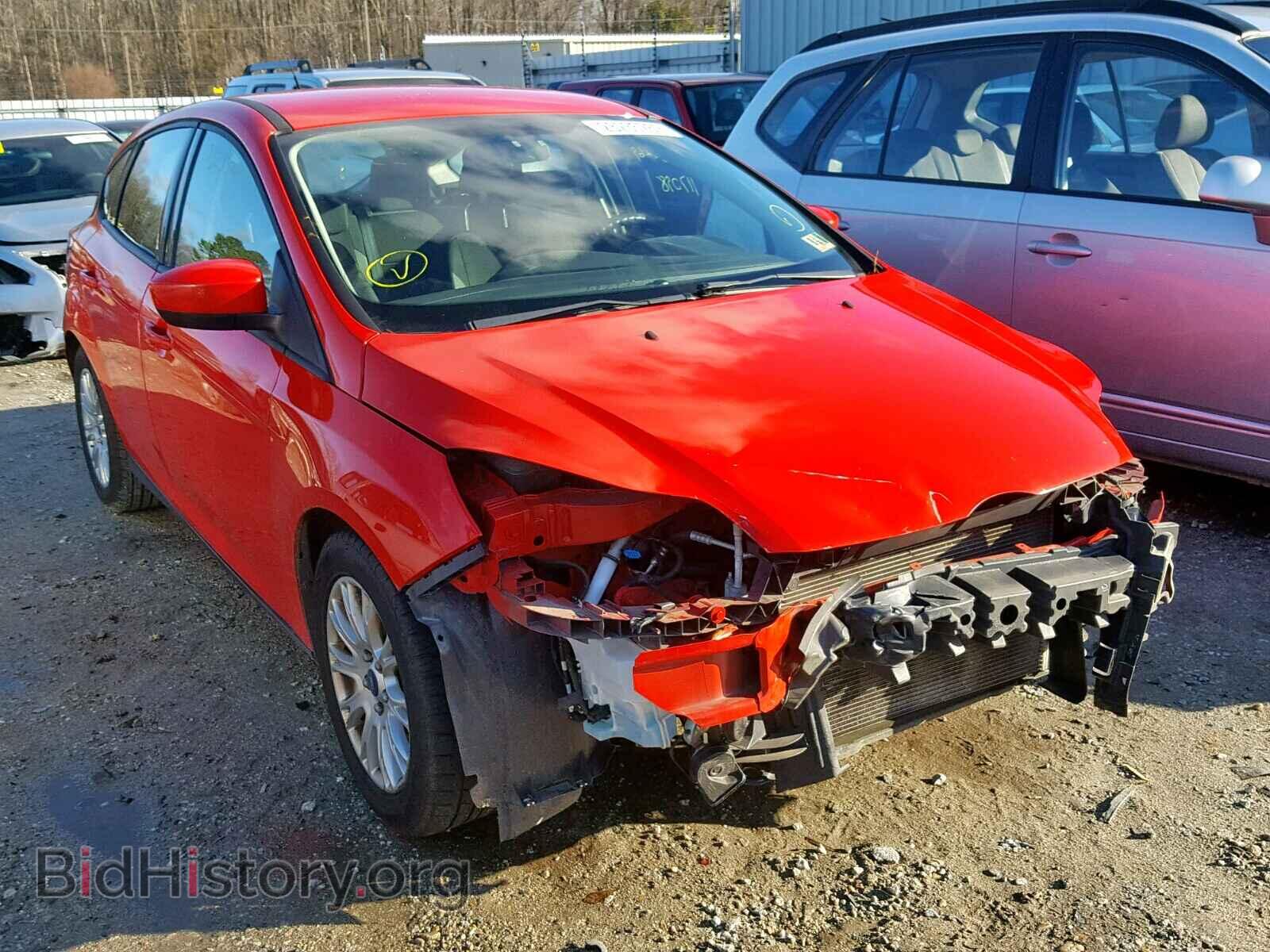 Photo 1FAHP3K29CL162653 - FORD FOCUS SE 2012