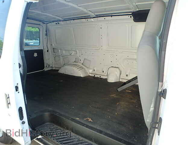 2011 FORD ECONOLINE - VIN: 1FTNE1EW9BDA85636 - Фото 6