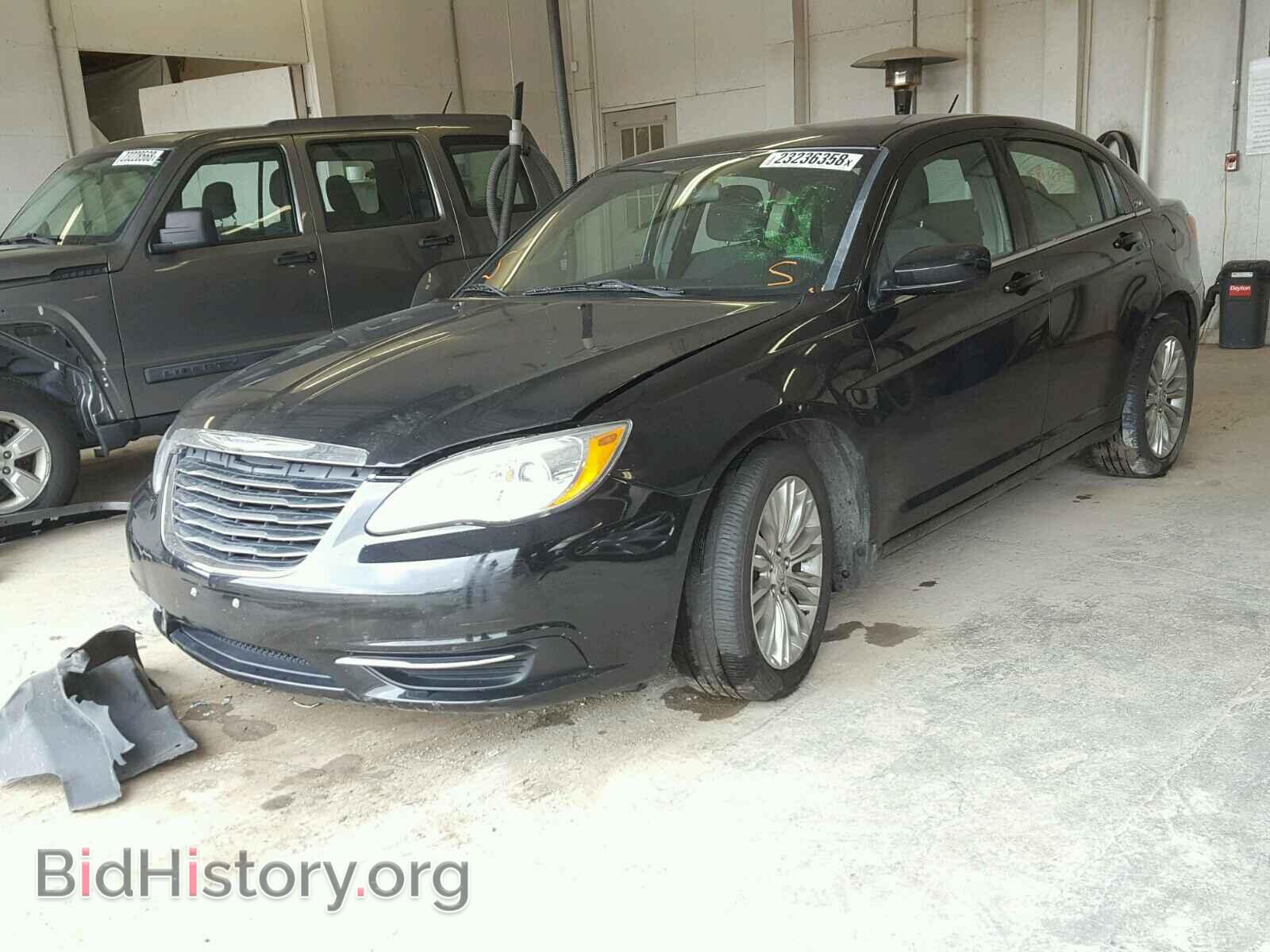 2012 CHRYSLER 200 - VIN: 1C3CCBAB6CN248829 - Фото 2
