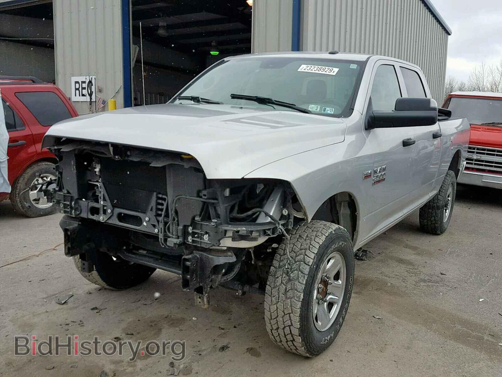 2017 RAM 2500 ST - VIN: 3C6UR5CJ1HG676352 - Фото 2