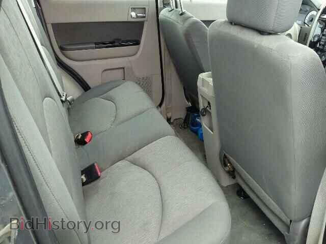 2011 MAZDA TRIBUTE - VIN: 4F2CY9GG0BKM04422 - Фото 6