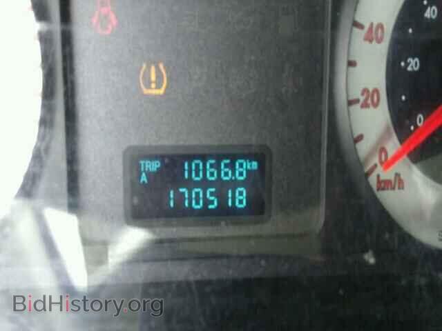 2011 MAZDA TRIBUTE - VIN: 4F2CY9GG0BKM04422 - Фото 8