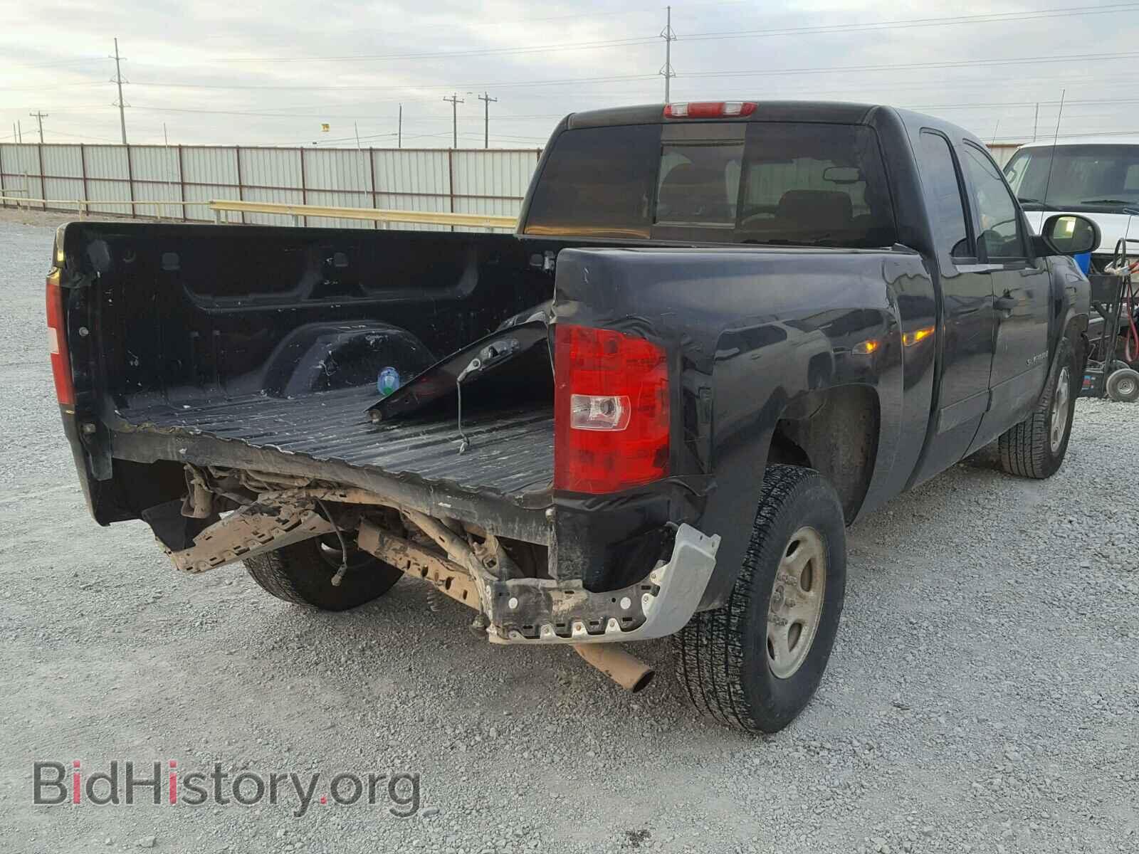 2007 CHEVROLET SILVERADO - VIN: 1GCEC190X7Z508925 - Фото 4
