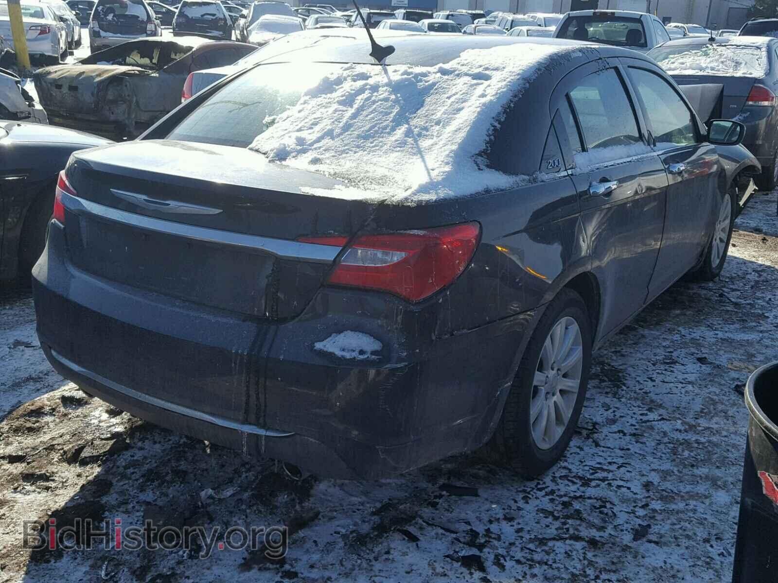 2013 CHRYSLER 200 - VIN: 1C3CCBCGXDN571372 - Фото 4