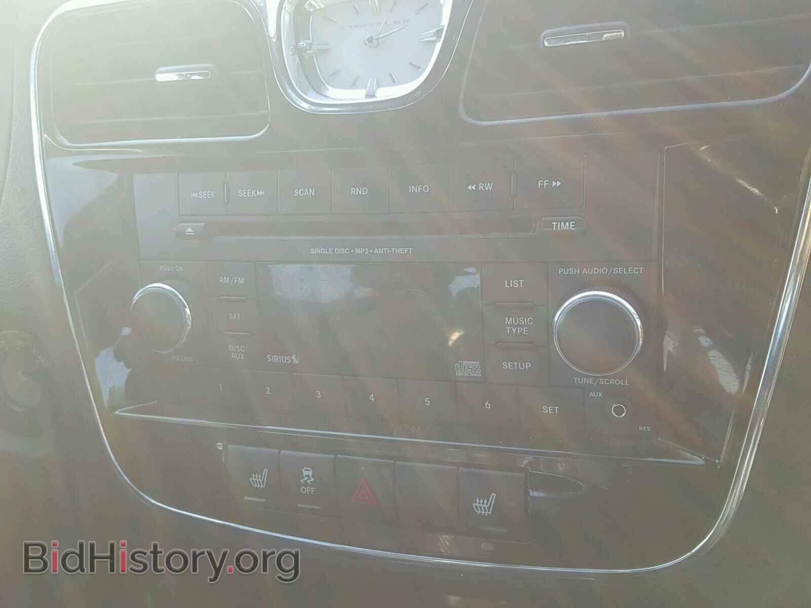 2013 CHRYSLER 200 - VIN: 1C3CCBCGXDN571372 - Фото 9