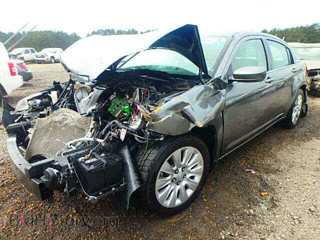 2013 CHRYSLER 200 - VIN: 1C3CCBAB7DN689953 - Фото 2