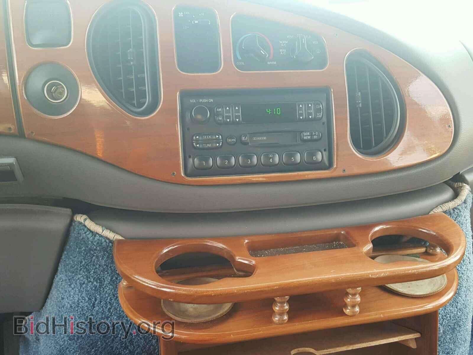 1998 FORD ECONOLINE - VIN: 1FDPE24L0WHB18037 - Фото 9